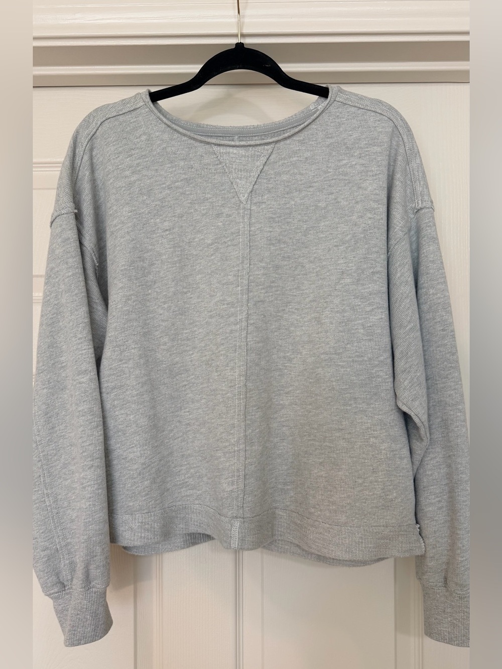 Aerie Vacay Crew Sweatshirt Grey Sz.XS - Picture 4 of 8
